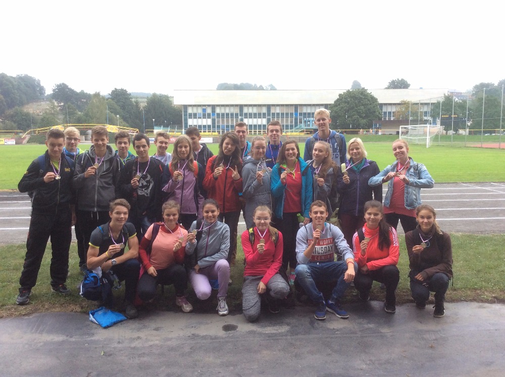 2016 09 Corny atletika 03