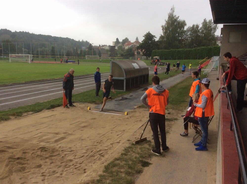 2016 09 Corny atletika 04